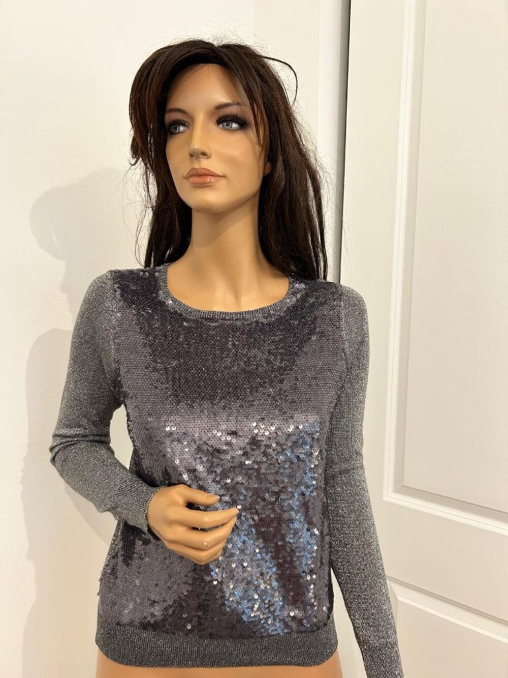 H&M Women’s Metallic Sequin Sweater Gray Silver Long Sleeve Size S